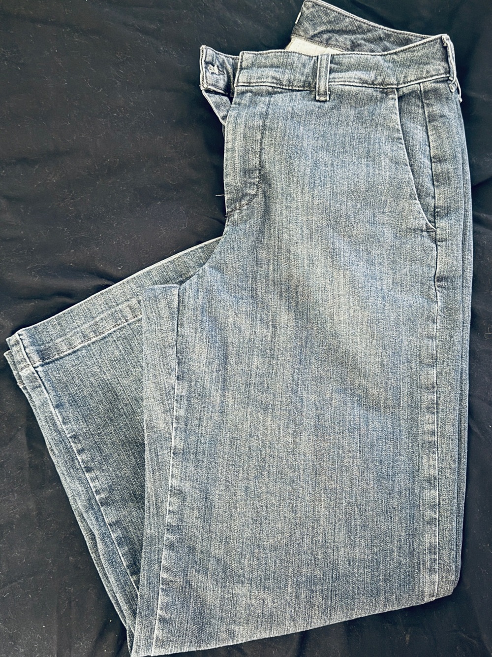L.L. Bean Women's Light Denim Blue Wide-Leg Jeans